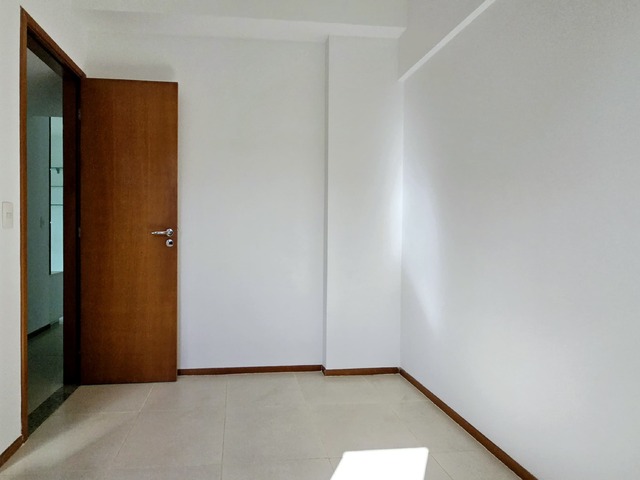 Apartamento para Venda em Salvador - 5